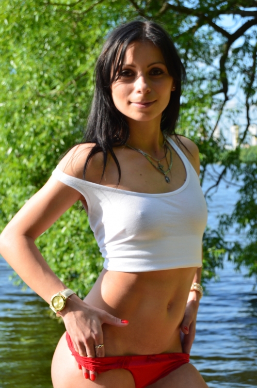 Иоланта, 22 года, 1 размер груди